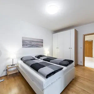 Apartman Garden Towers, Prága