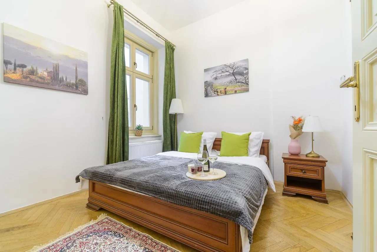 Superior Apartments Near Dlouha Street Prague