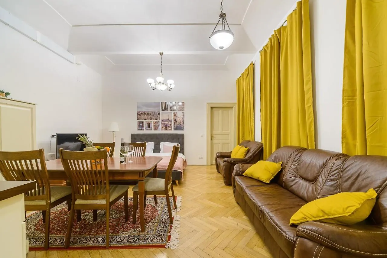 Superior Apartments Near Dlouha Street Prague